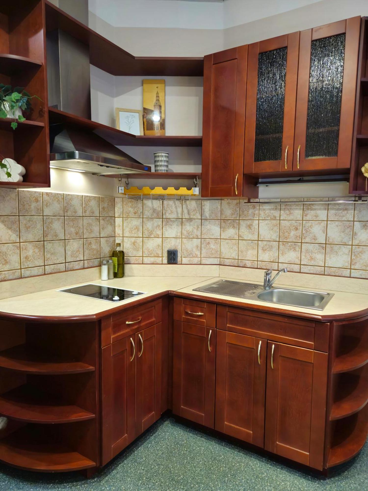 Heart Of Old 3 Bedroom By Dome Square