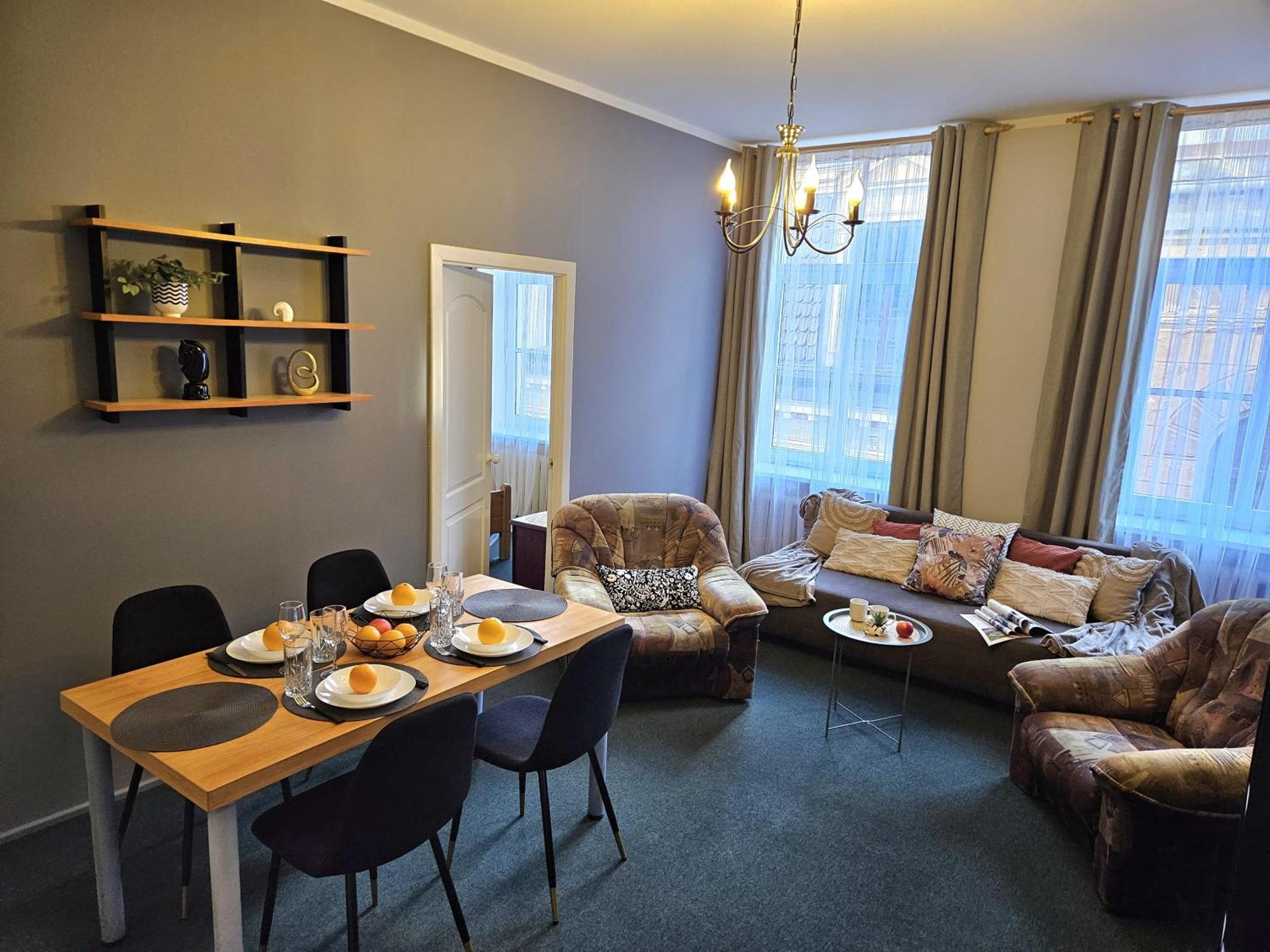Appartement Heart Of Old 3 Bedroom By Dome Square Riga